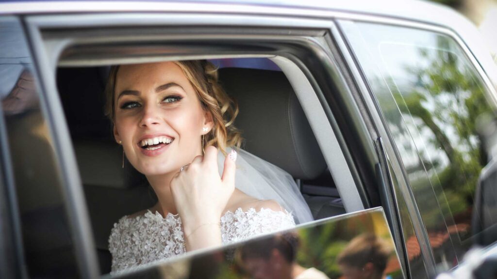 Why-You-Should-Hire-a-Limo-Service-for-Wedding-on-newstime